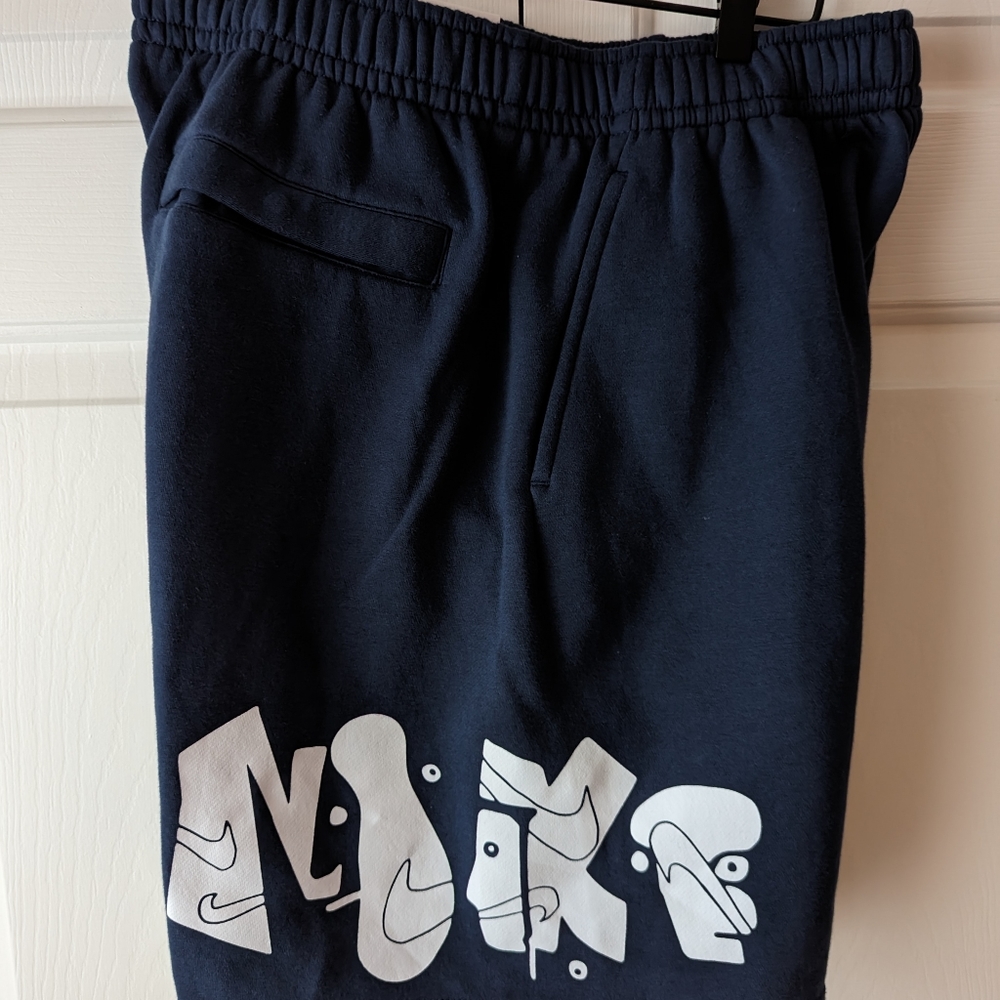 NIKE SWEATSHORT